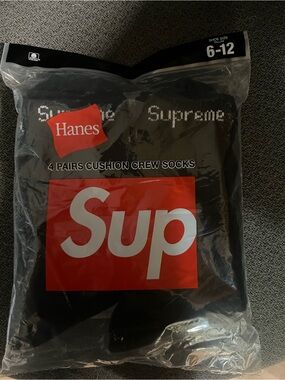 Supreme Black Cushion Crew Socks with Red Logo - Pack of 4